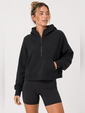 Lululemon Scuba Oversized 1/2 Zip Hoodie
Black